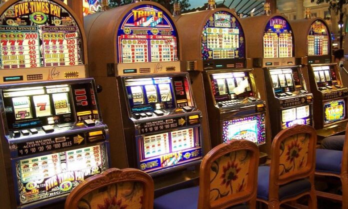 Information and Tips on Simple Strategies to Beat Slot Machines